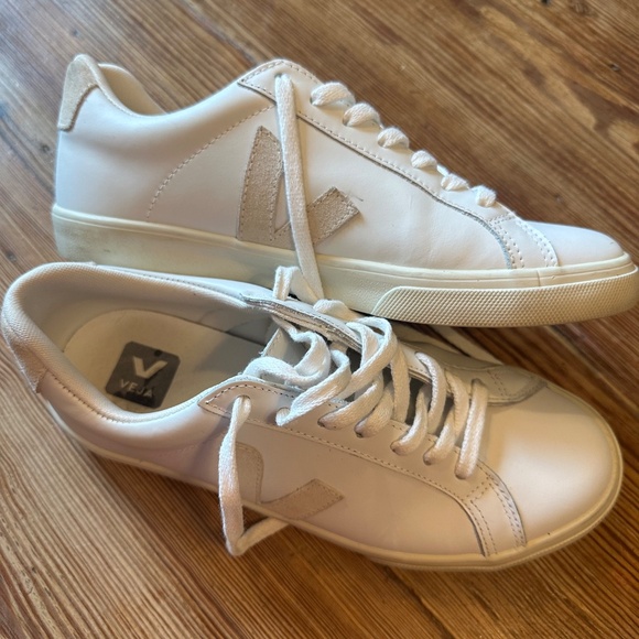 Veja Campo White Natural Womens 8 or Mens 6 tennis shoes, sneakers - Picture 4 of 5